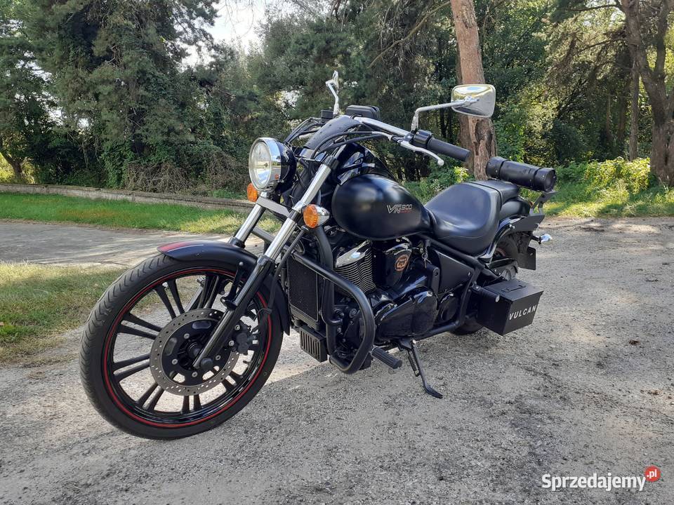 Kawasaki Vulcan VN900 Custom chopper Kawasaki Zajezierze
