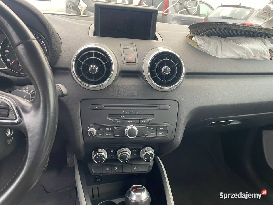 AUDI A1 14 TFSi 122 Ambition S Tronic AX423 dolnośląskie Wrocław sprzedam