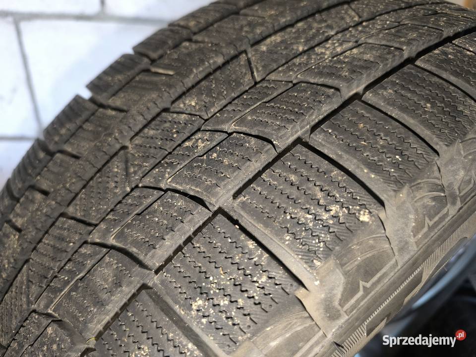 VW Tiguan 20TDI 4Motion Hak Koła Zimowe Iłża