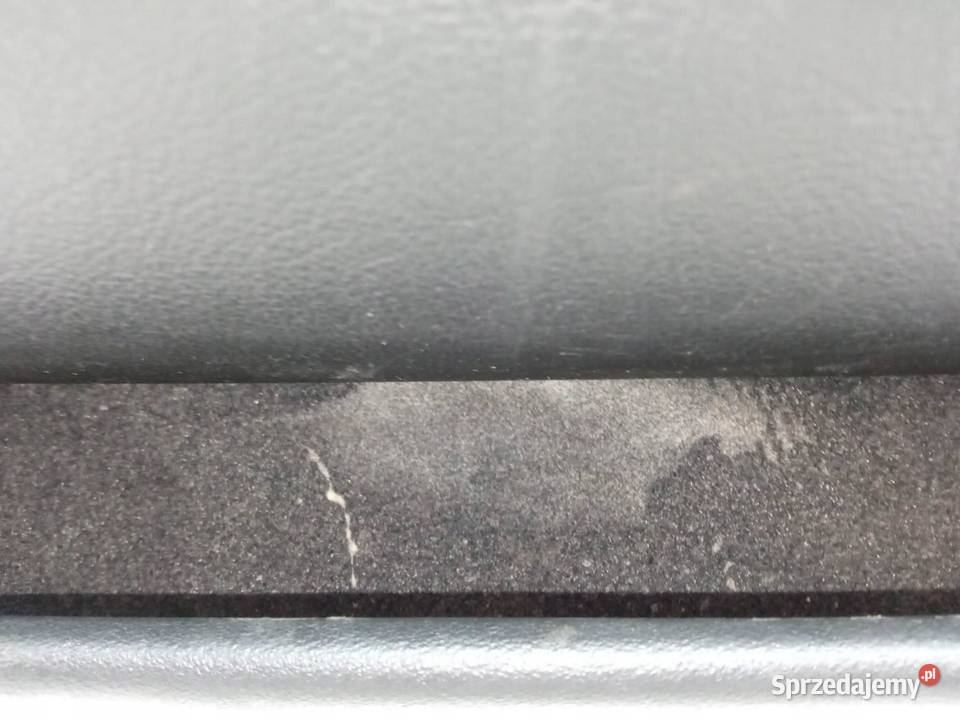 SCHOWEK PRAWY PASAŻERA DESKI 8N 8N1857095 Audi sprzedam