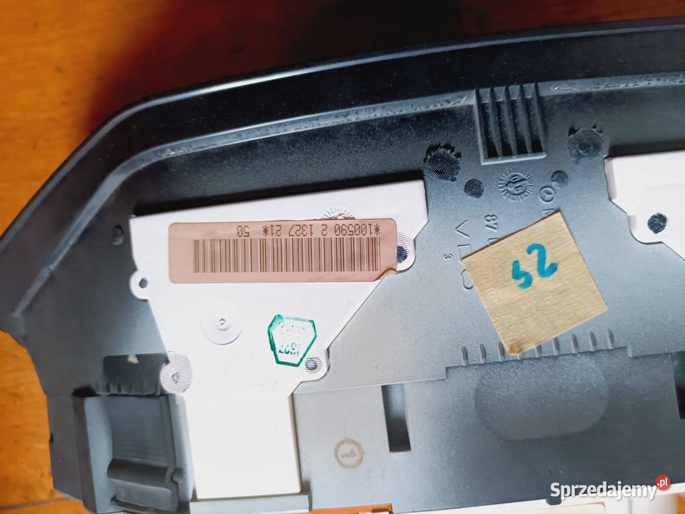 Licznik prędkościomierz zegary mercedes w124 Rok produkcji 1990 Poznań