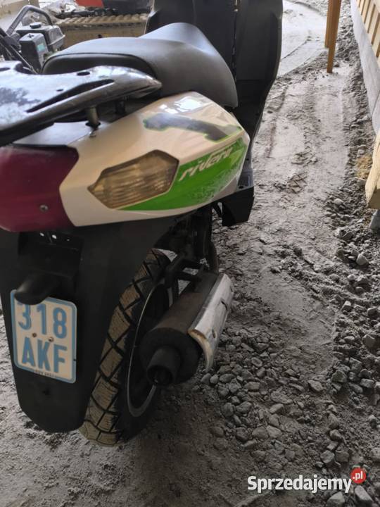 skuter Rivero GP50 2T Rok produkcji 2010 Pozostałe lubuskie