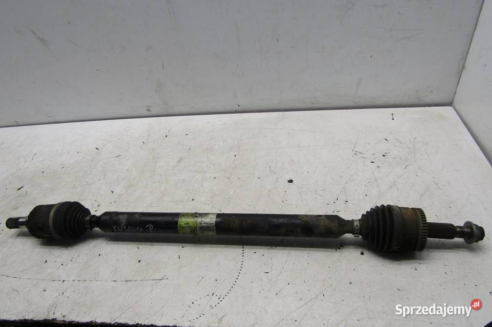 PÓŁOŚ PRZEDNIA PRAWY PRZÓD 17 CRDI HYUNDAI