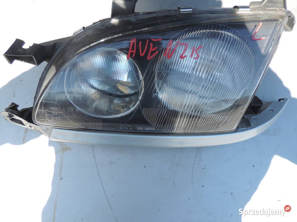 REFLEKTOR LEWY LAMPA PRZÓD AVENSIS T22