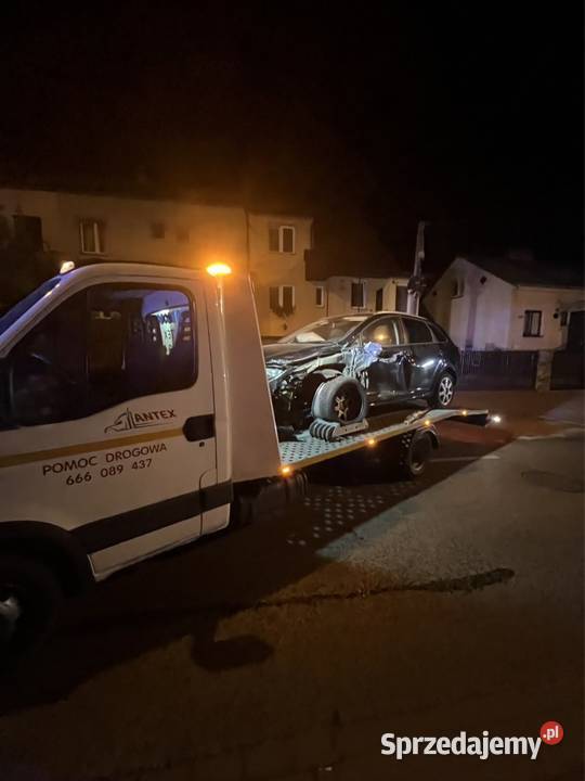 pomoc drogowa auto laweta transport maszyn Kołbiel
