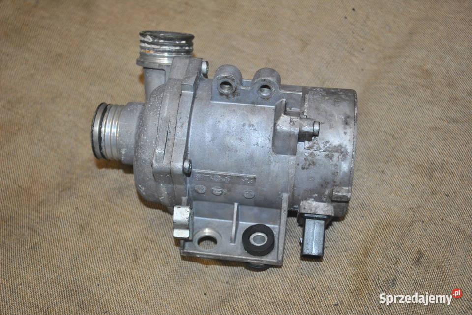 Pompa wody BMW N52B25 N52B30 E90 E60 E63 E64