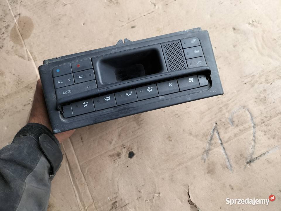 Panel sterowania nawiewu klimatyzacji Renault Kamień-Kolonia