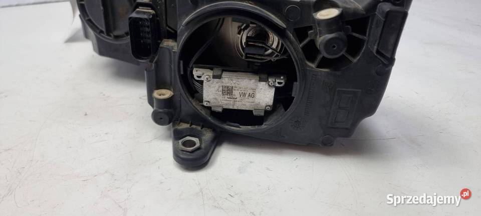 LAMPA PRAWA PRZÓD SKODA OCTAVIA III 5E1941016C Lipno