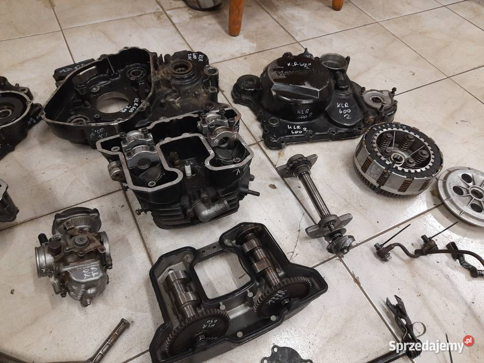Kawasaki KLR 600 silnik części głowica wał Jelenia Góra sprzedam