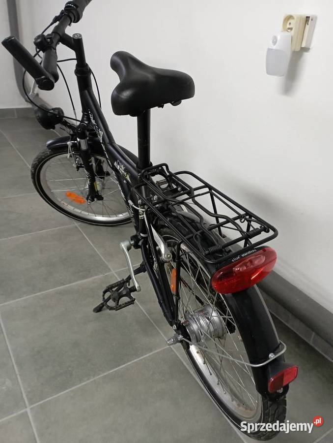 Piękny niemiecki Pegasus aluminiowy Wilkołaz Pierwszy