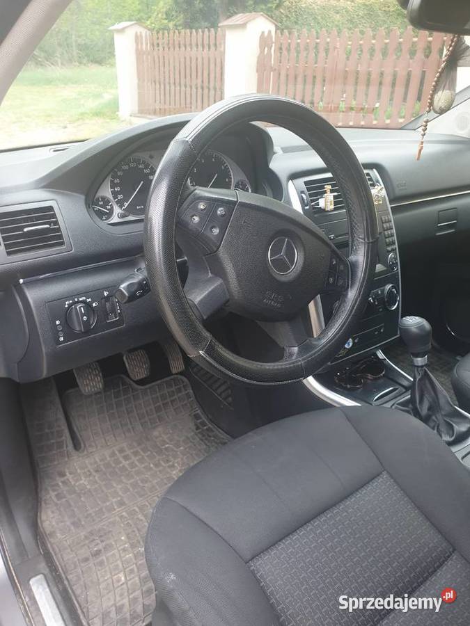 MercedesBenz blueefficiency B Klasa B180 benzyna 1699cm3 Cielimowo