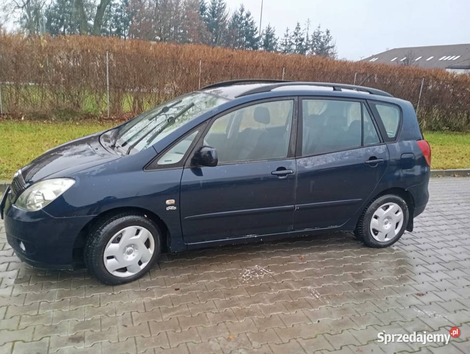 Toyota Corolla Verso 2004 D4D 20 clima manualna Chodzież sprzedam