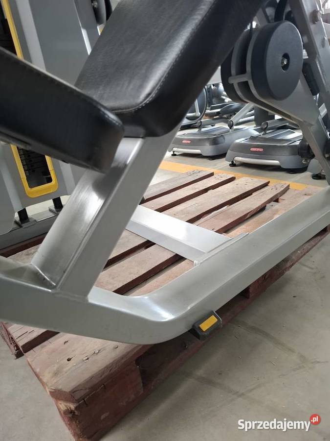 Maszyna na barki shoulder press ostatnia sztuka Sprzęt do ćwiczeń Wałcz