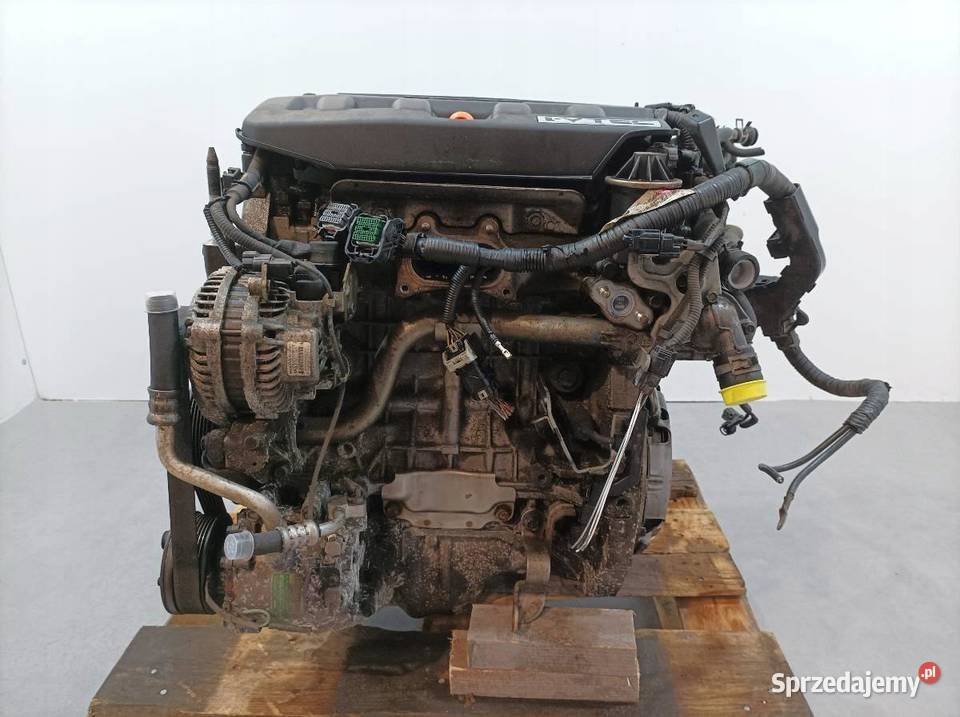 SILNIK KOMPLETNY BENZYNA R18A2 18 16V IVTEC