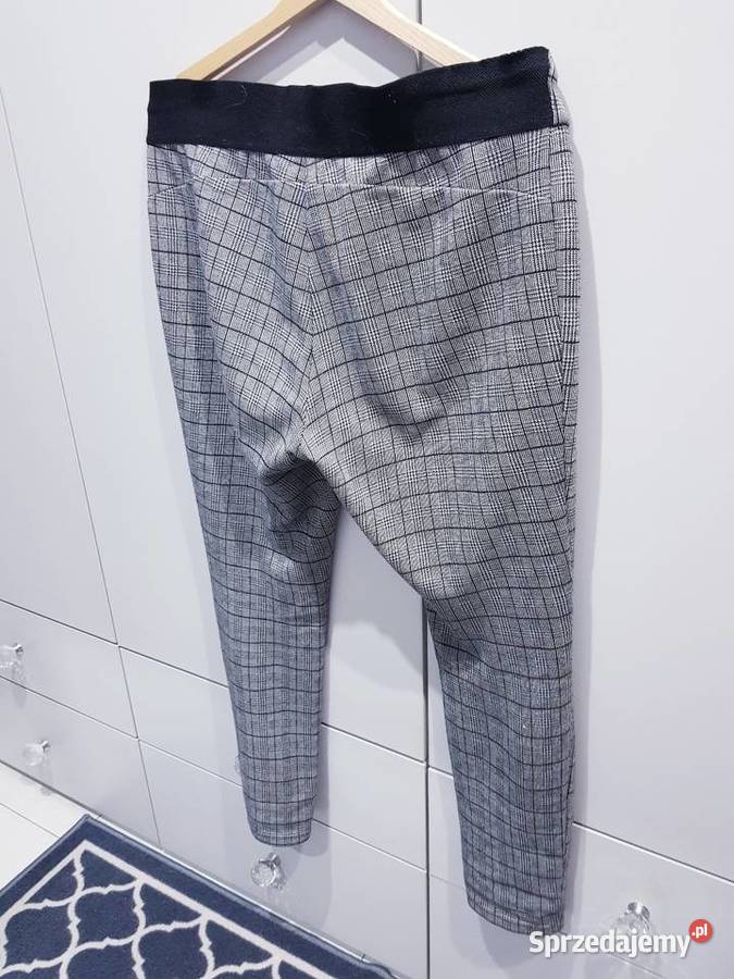 Damskie spodnie w dużym rozmiarze z defektem Kratka Dąbrowa Górnicza sprzedam