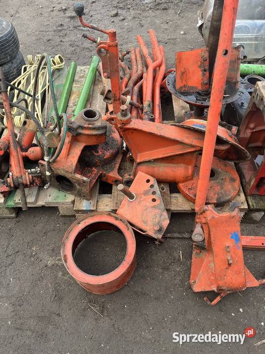 Zgrabiarka Kuhn ga 6000 gm na części rura Chwałkowo