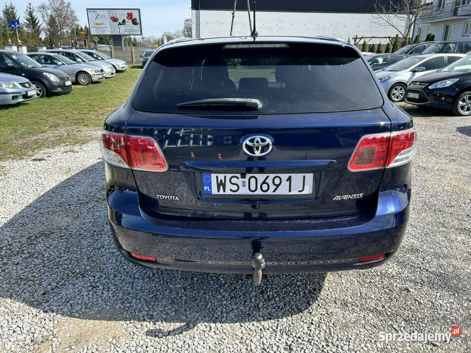 Toyota Avensis III 2009 benzyna Avensis mazowieckie Nowe Iganie