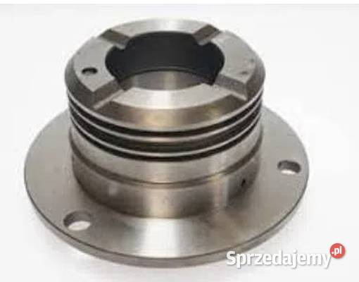 3382231M95 TULEJ WAŁKA Przyspieszacza Massey Skrzynia biegów Zbuczyn sprzedam