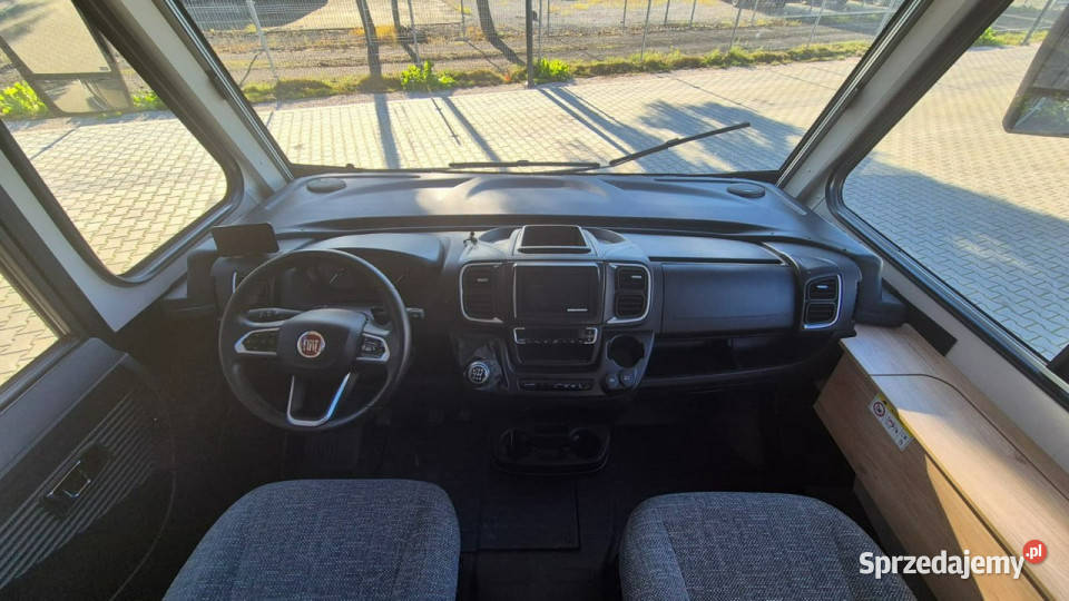 samochody kempingowe Dethleffs Globebus I6 7m Janki sprzedam