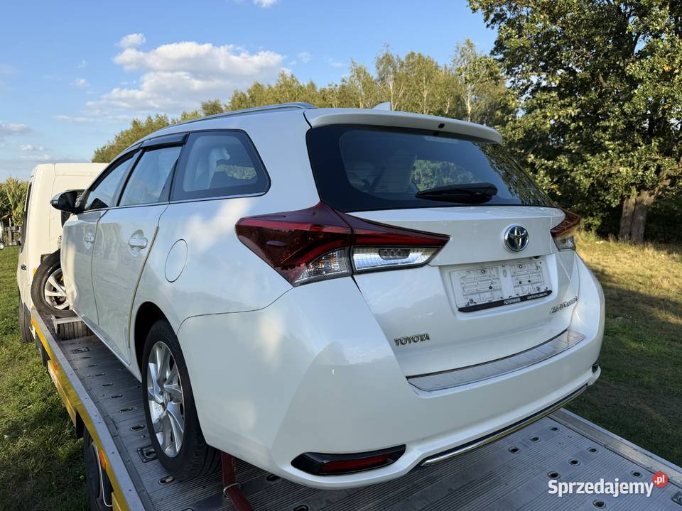 Toyota Auris Hybryda Uszkodzony Okazja mazowieckie Warszawa