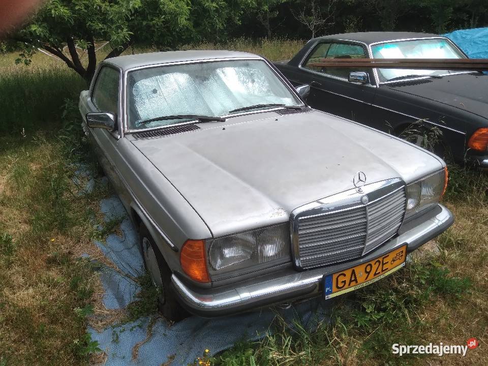 Mercedes 230CE W123 coupe