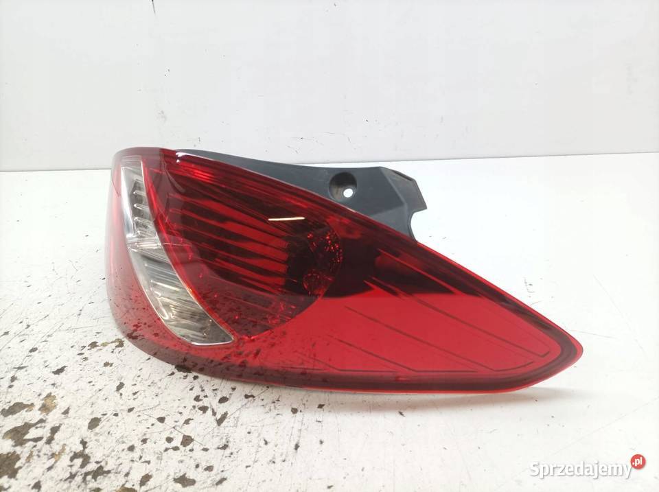 LAMPA TYŁ PRAWA EU Hyundai i20 I 20082014