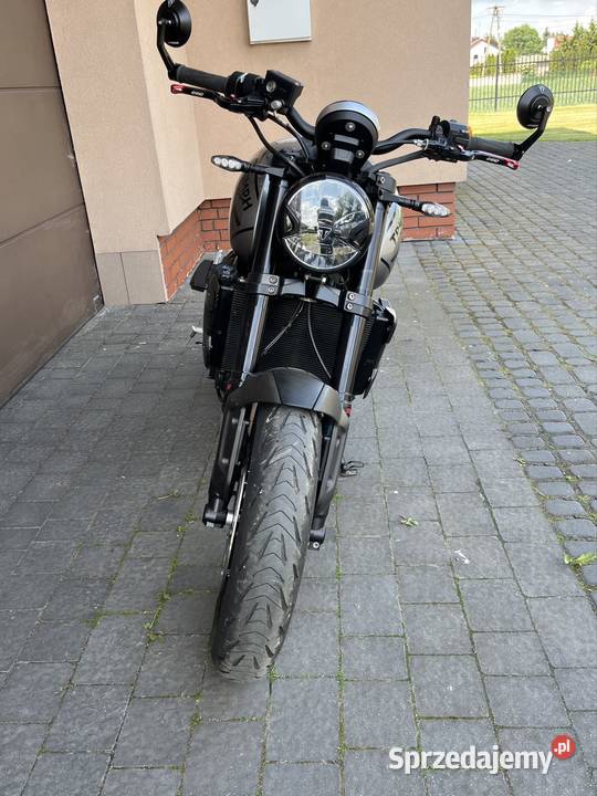 Triumph Trident 660 podgrzewane manetki Chodów