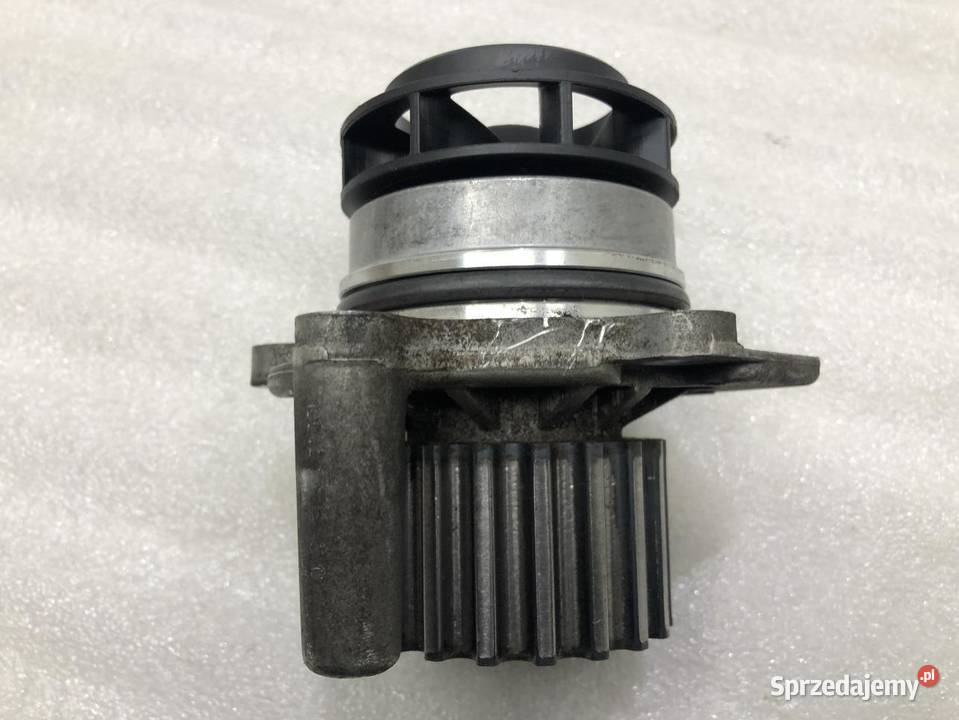 POMPA WODY AUDI A5 8T 20TDI 038121019E