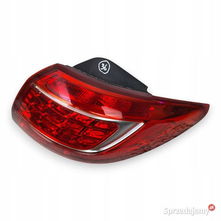 LAMPA PRAWA Kia Sportage III 20102014 tylna osobowe sprzedam