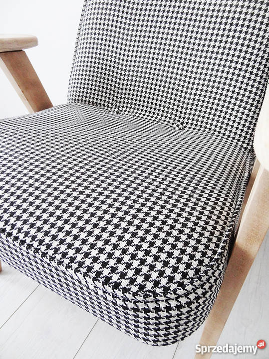 Fotel 366 z lat 60tych proj Józef Chierowski