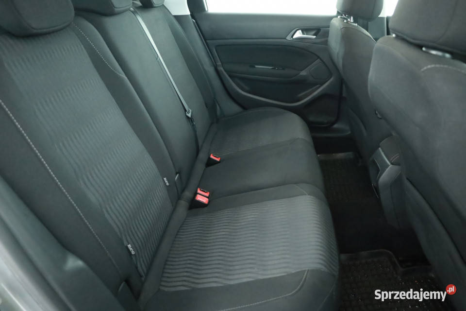 Peugeot 308 12 eTHP bluetooth Samochody osobowe