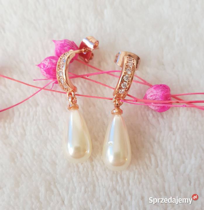 Nowe kolczyki białe perełki retro złoty kolor Szczecin