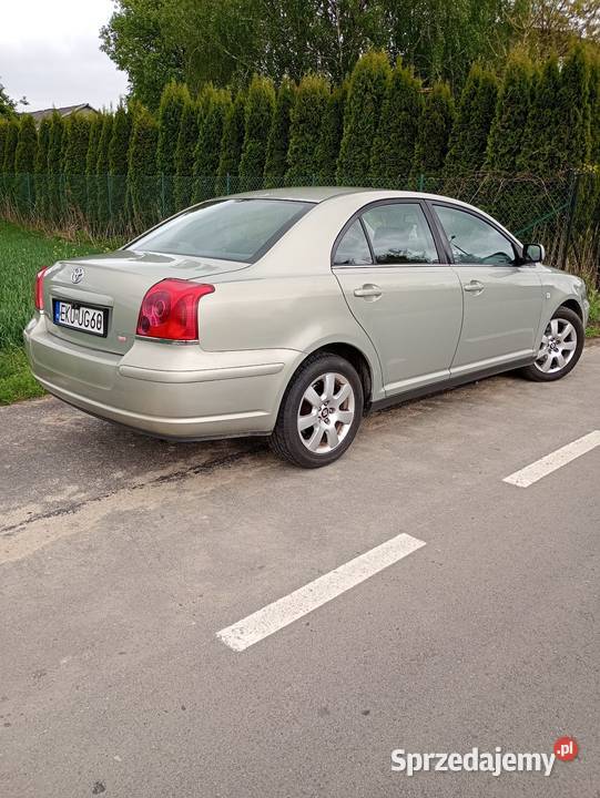Toyota Avensis t25 sedan 2006r 16b16v dużym Avensis Lublin