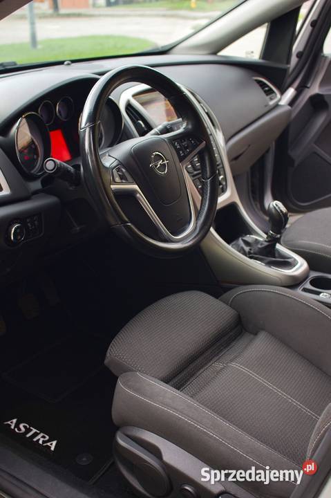 Opel Astra J 17cdti 110 2012r bezwypadk podgrz śląskie Ruda Śląska sprzedam