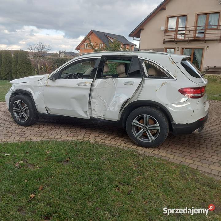 Mercedes GLC 300 4matic całe na części do Rok produkcji 2018