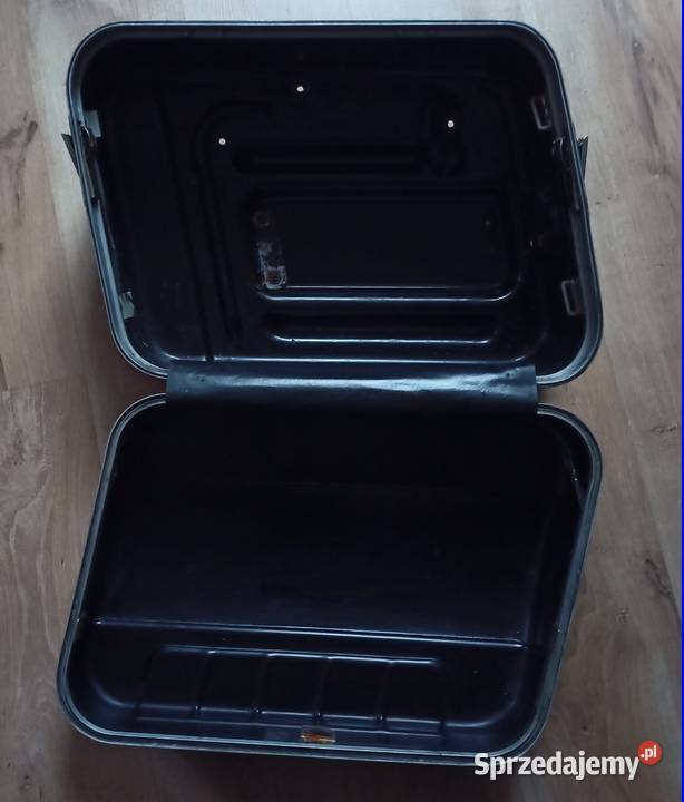 Kufer boczny Pozostałe Legnica