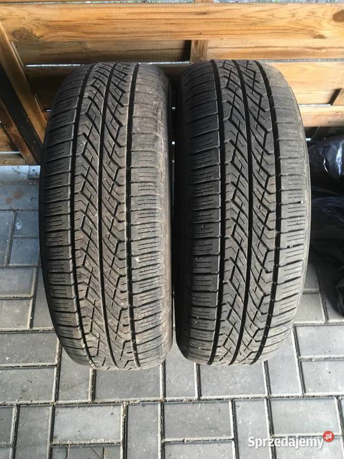 Opony 22560R17
