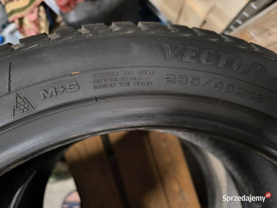 Sprzedam opony 235 45 18 Bytom