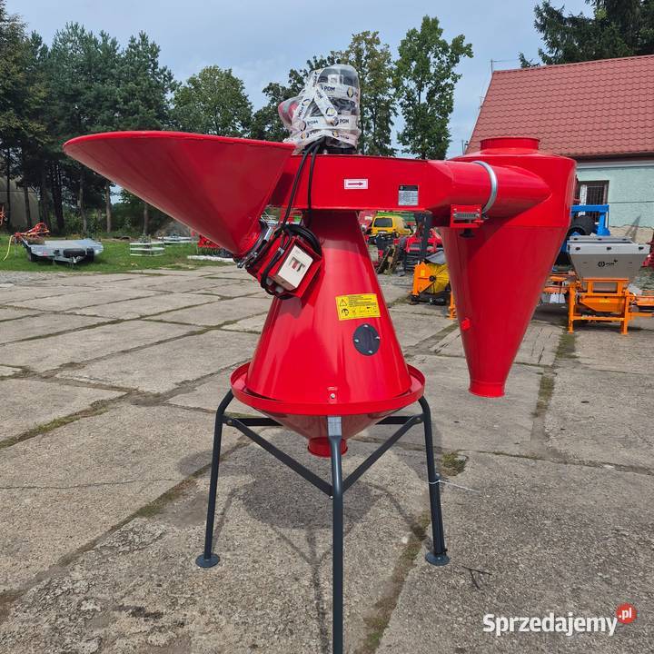 Separator ziarna M 502 POM Augustów w RadMasz Opoczno