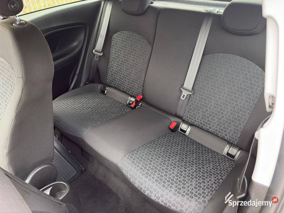 z Niemiec 14benz Klima Pakiet zimowy Tryb City komputer pokładowy Ostrowiec Świętokrzyski