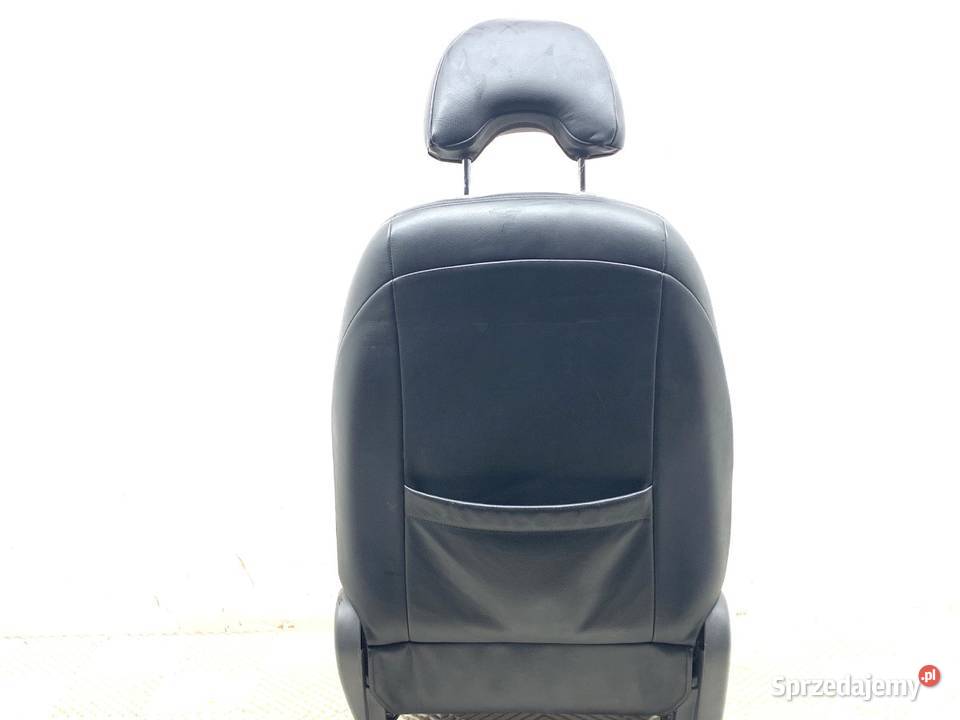 FOTEL PRAWY PRZÓD TOYOTA PRIUS II Hatchback 0309 osobowe podkarpackie