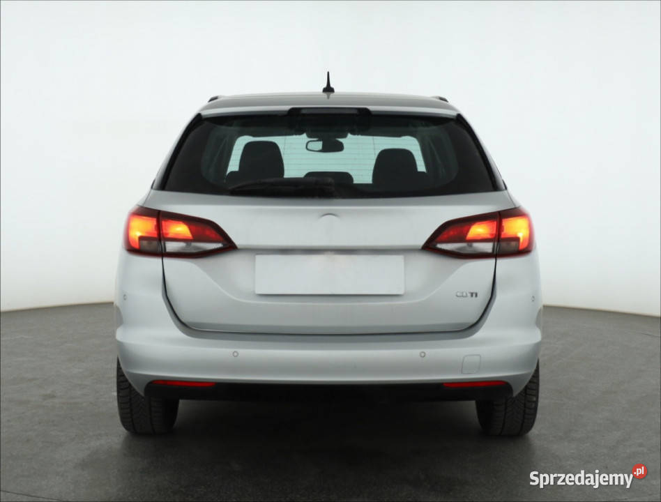 Opel Astra 16 CDTI Piaseczno