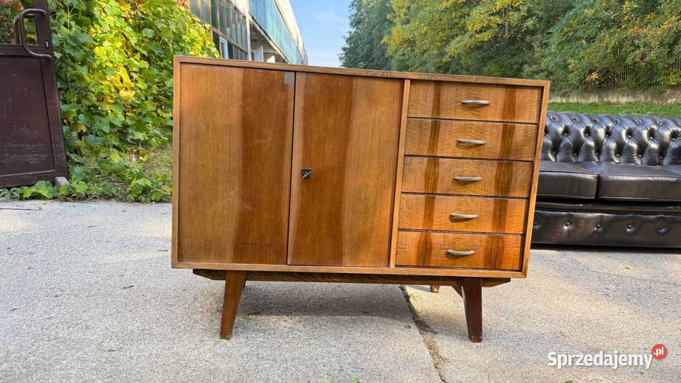 Komoda PRL z szufladami i szafką vintage na Warszawa