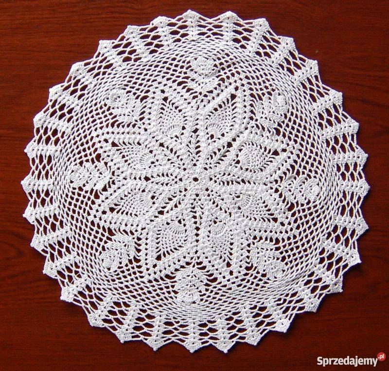 Serwetka szydełkowa 35 NA ZAMÓWIENIE biały