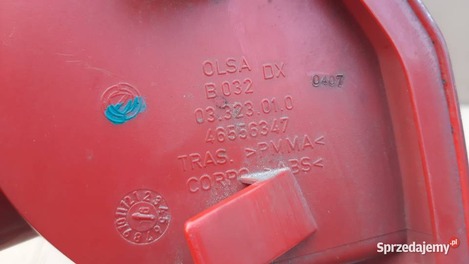 lampa tył tylna alfa 147 lift prawa 46556347 Dębno