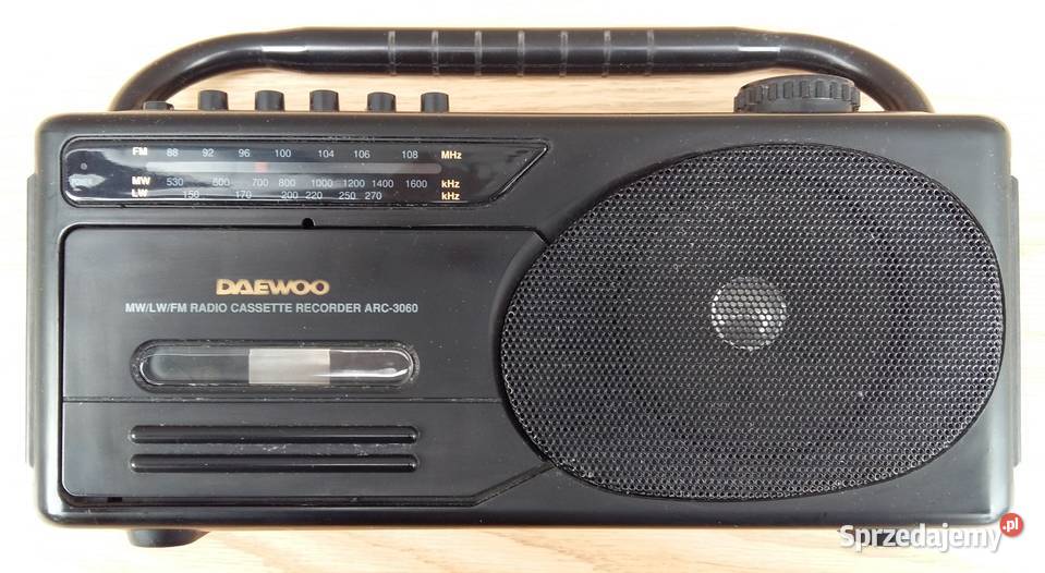 Radiomagnetofon przenośny na kasety DAEWOO ARC-3060