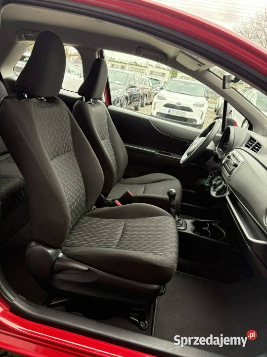 Toyota Yaris Niski Przebieg Gwarancja III VAT marża