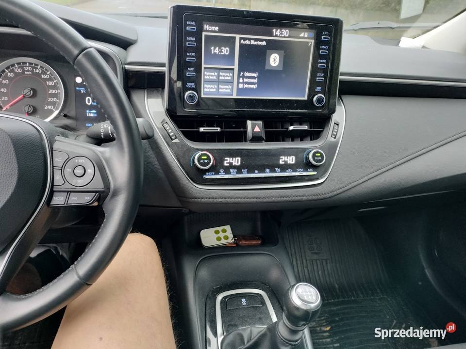 toyota corolla 15benz 21000km Kołobrzeg sprzedam