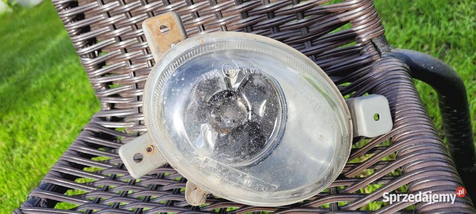 Prawy HALOGEN VOLVO S60 19992004 Przeuszyn