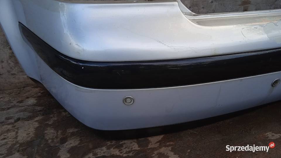 VW BORA SEDAN ZDERZAK TYŁ LA7W osobowe Zbierkowo